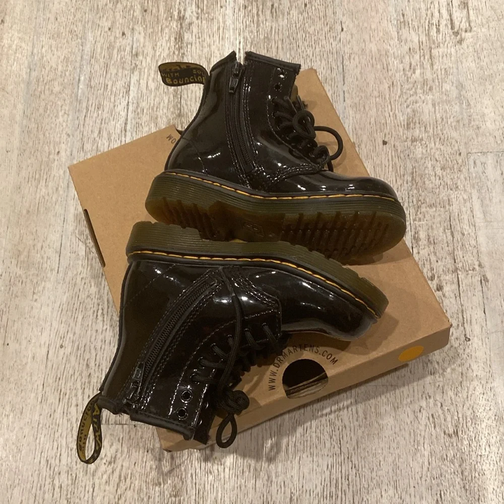 Dr. Martens Kids Black Patent Leather Lace-Up Boots